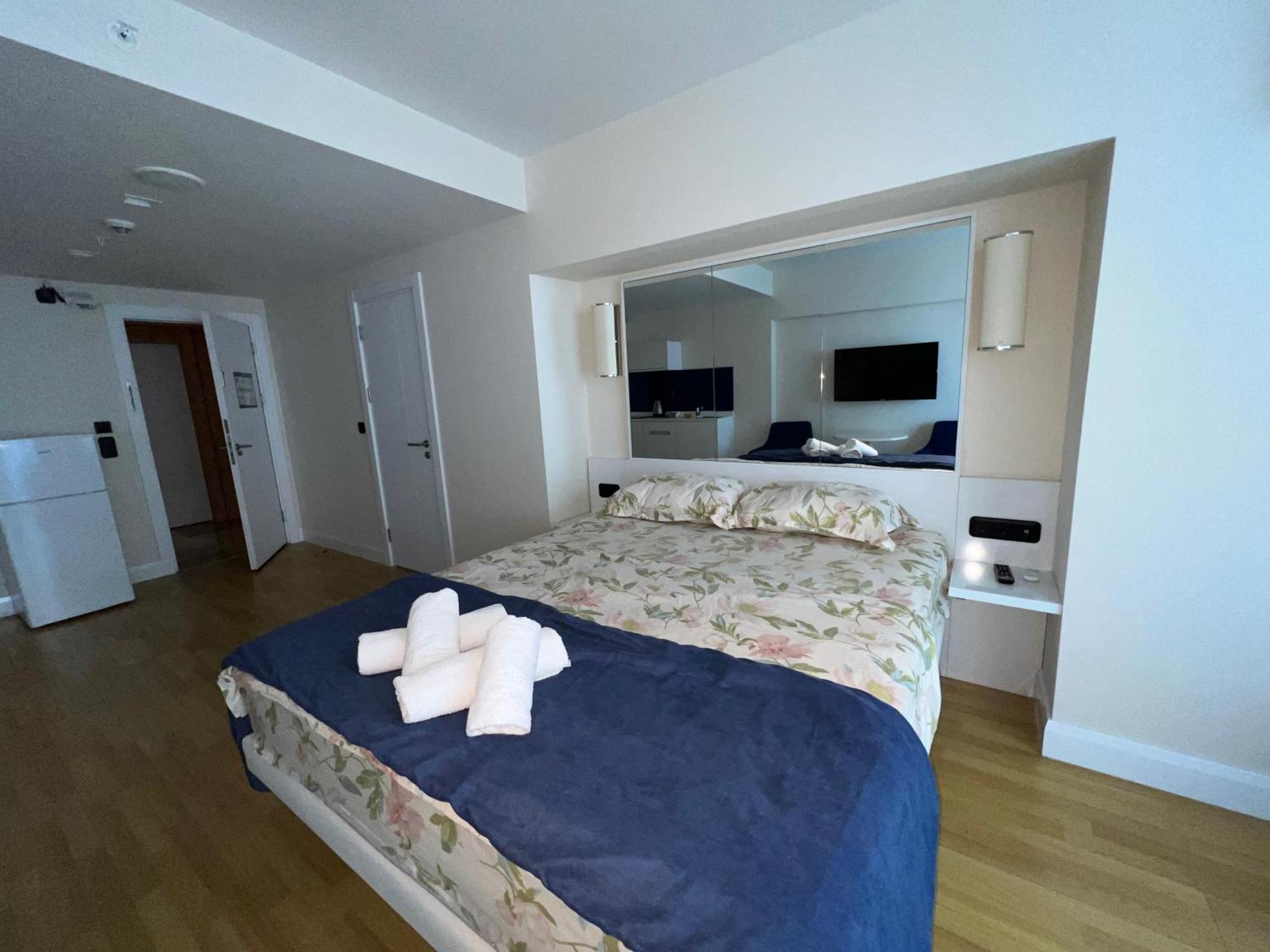 Panorama Black Sea View & Aparthotel Batumi Exterior photo
