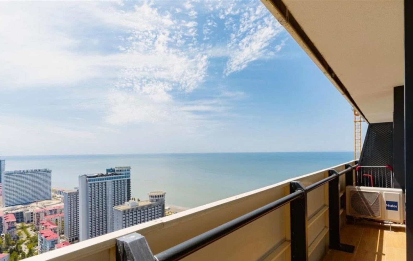 Panorama Black Sea View & Aparthotel Batumi Exterior photo