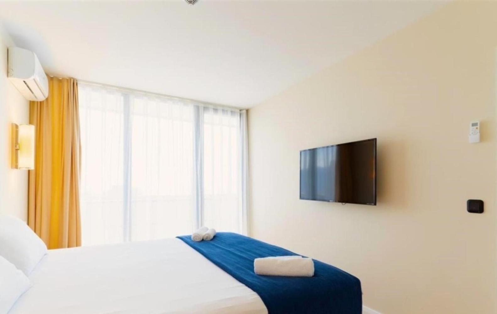Panorama Black Sea View & Aparthotel Batumi Exterior photo